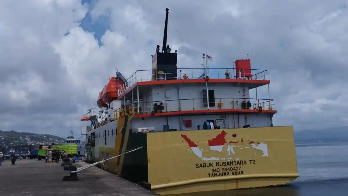 Sempat Tunda akibat Cuaca Buruk, KM Sanus 72 Malam ini Lepas Sandar ke Tanimbar