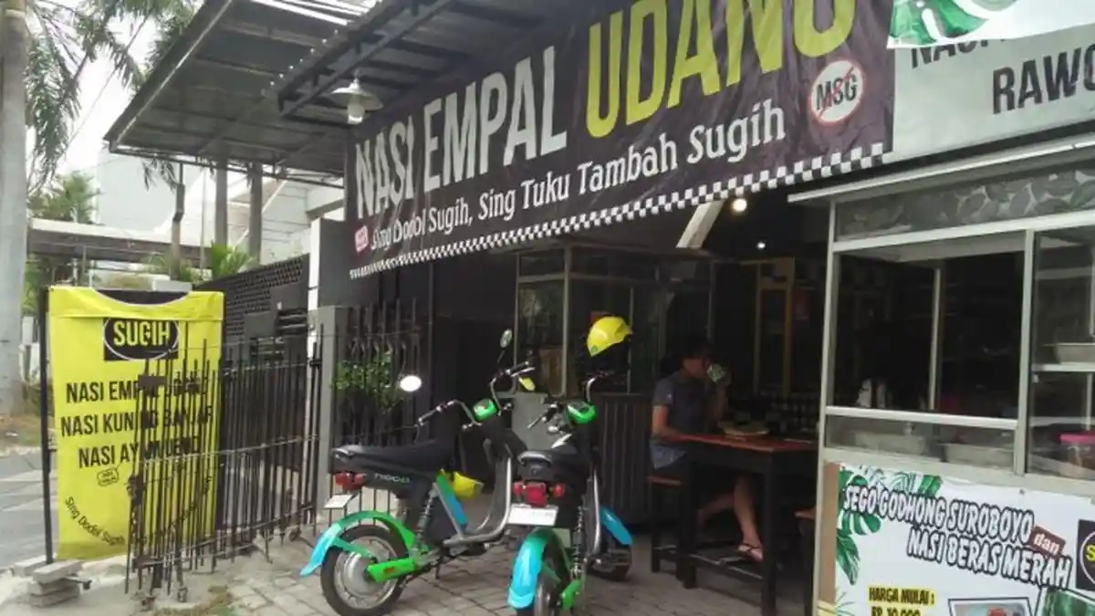 Ada Nasi Empal Udang, Nasi Kuning Banjar, dan Menu-menu Lain di 'Omah Sugih' di Surabaya, Mau?