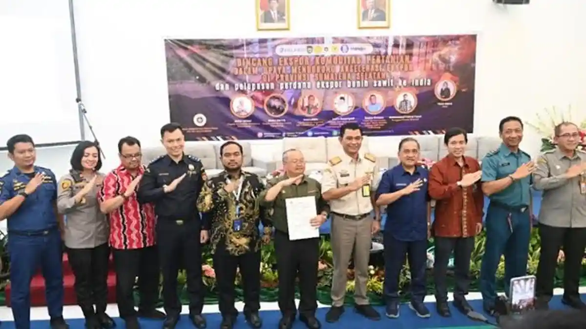 Sinergi Pelindo Untuk Perkuat Ekosistem Maritim dan Keamanan Masyarakat Pelabuhan