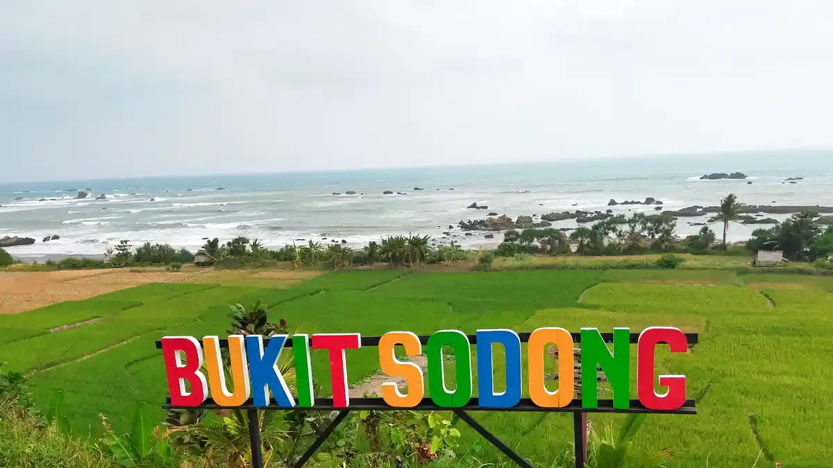 Libur Natal dan Tahun Baru 2023, 100 Ribu Wisatawan Ditargetkan Kunjungi Lebak