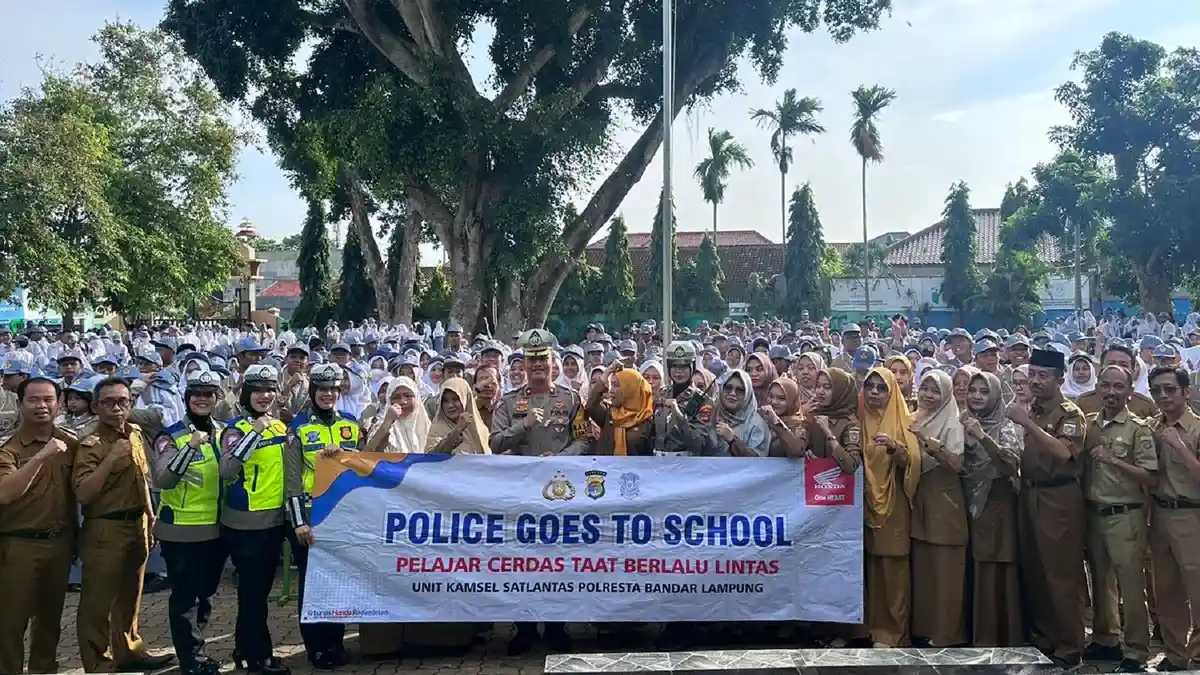 Polresta Bandar Lampung Polda Lampung Tekankan Pelajar Miliki SIM dan STNK