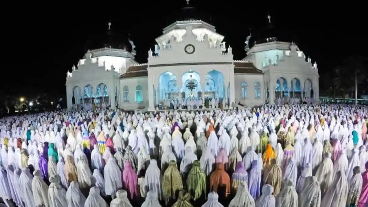 LENGKAP! Tata Cara dan Keajaiban Sholat Tasbih yang Dianjurkan Rasulullah SAW
