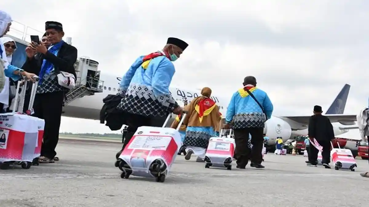 Sempat Terkendala Kesehatan, 2 Jemaah Kloter 2 Embarkasi Palembang Gabung Kloter 3 Berangkat Haji