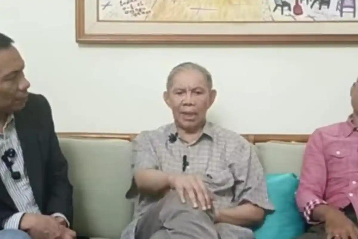 Belum 24 Jam, Eks Rektor UGM Sofian Effendi Tarik Pernyataanya soal Jokowi Tidak Punya Ijazah S1