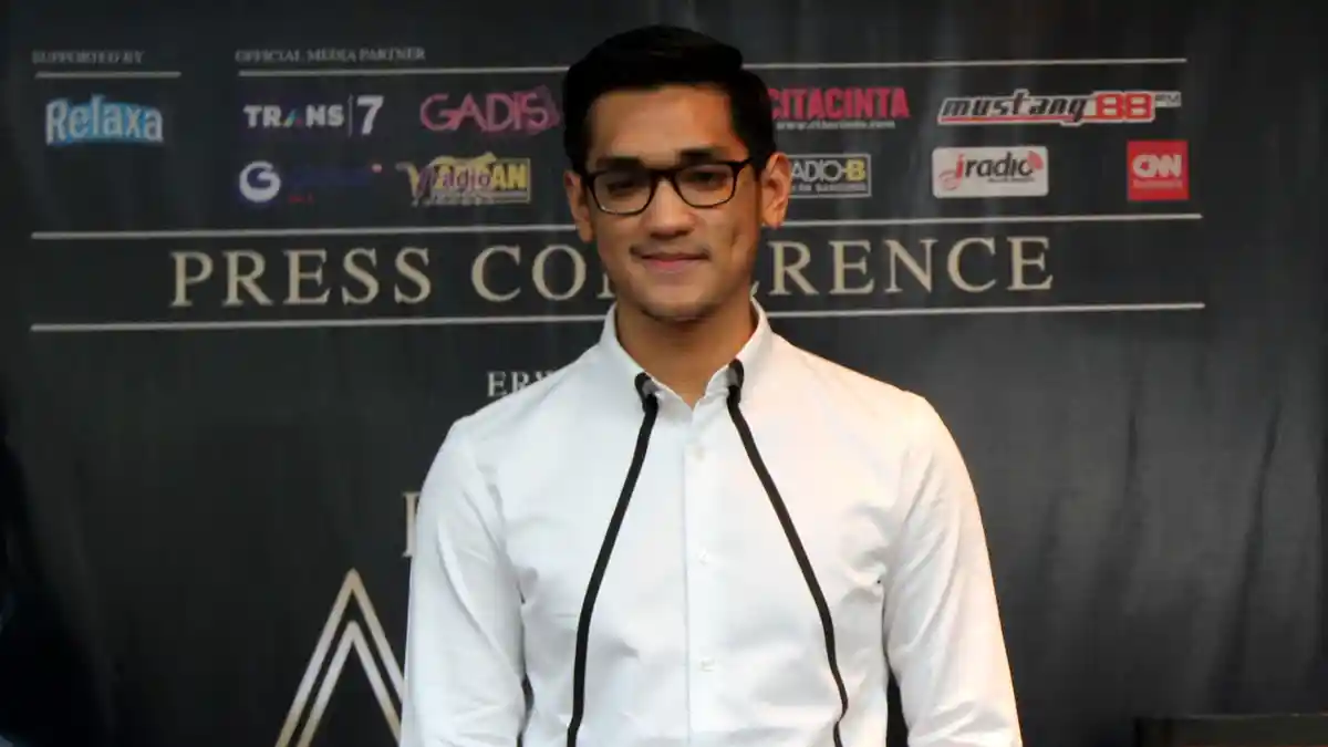 Afgan Latihan Ganti Baju Empat Kali di Atas Panggung Konser ‘Valentine’