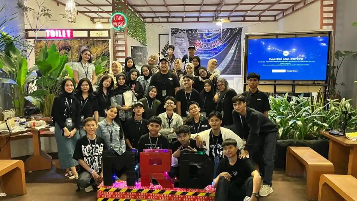 Mahasiswa Prodi PKA Poltekpar Makassar Gelar Pameran Motor 'Melirik Roda Dua'