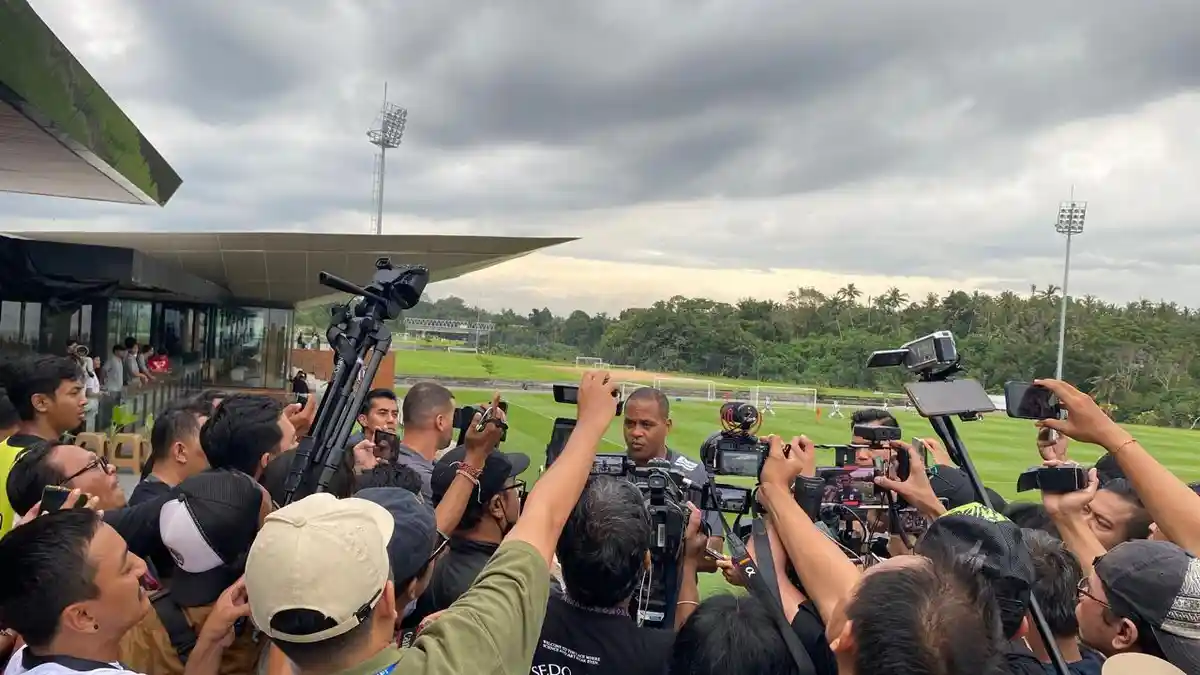 5 Absen dan 28 Tersisa, Kluivert: Tak Ada Pemanggilan Pemain Baru Jelang Timnas Indonesia vs China