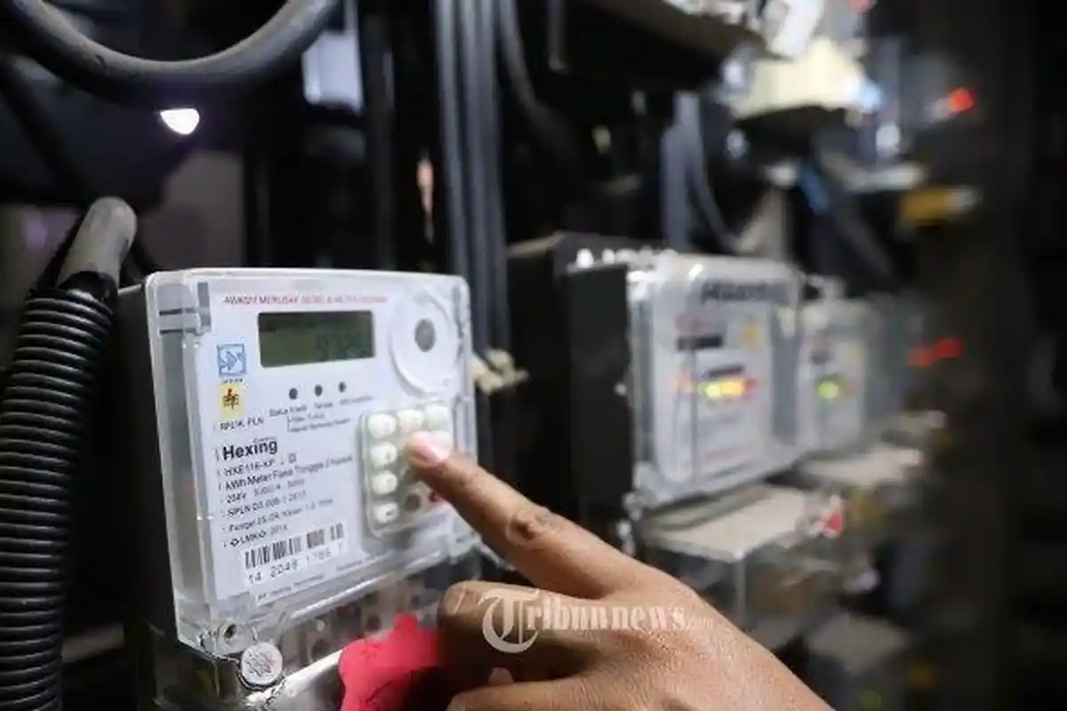 Tarif Listrik PLN per kWh Oktober-Desember 2025 Lengkap Rincian Harganya