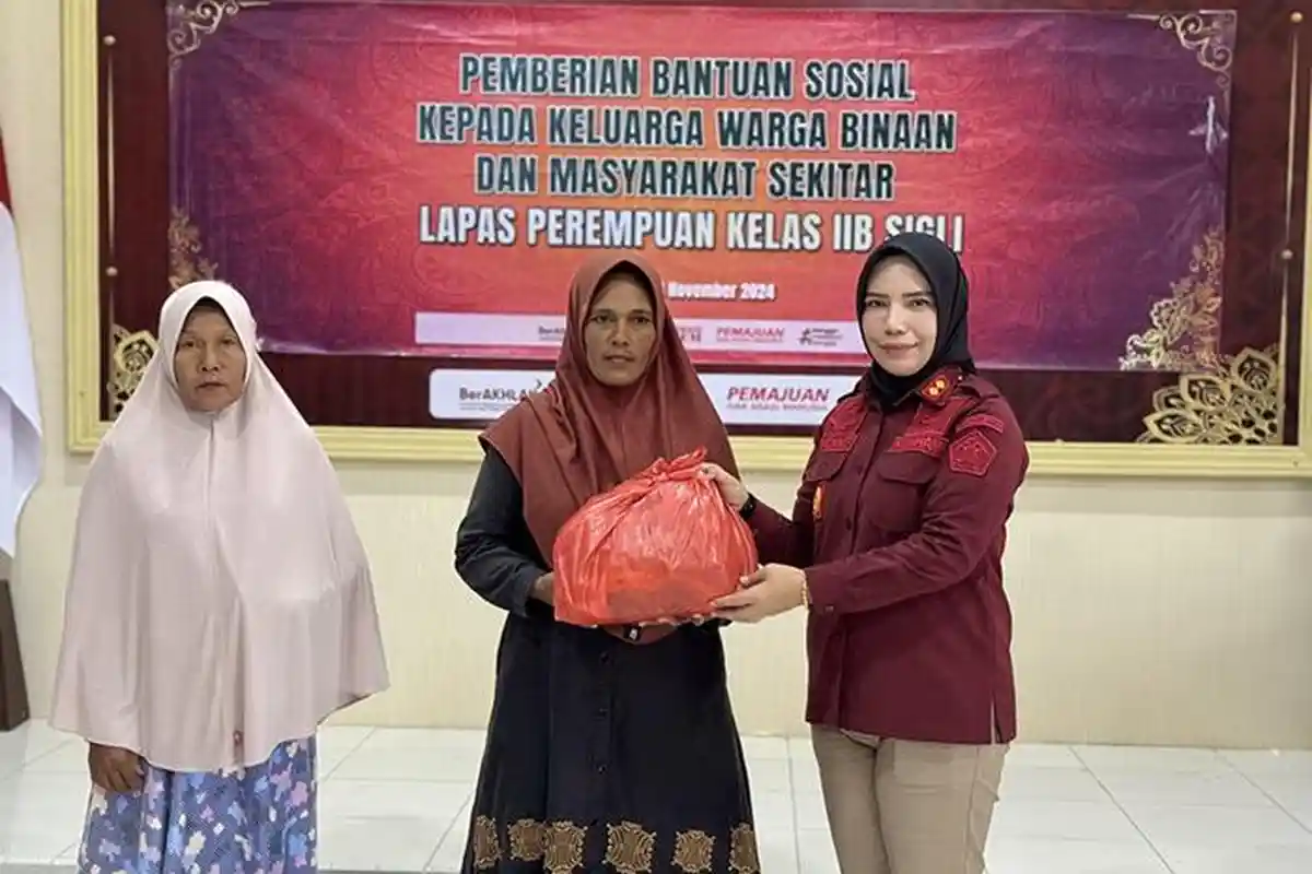 Lapas Perempuan Sigli Salurkan Bantuan Sosial pada Keluarga Warga Binaan & Masyarakat Sekitar