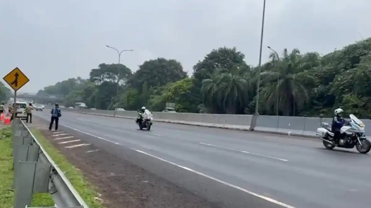 One Way Arus Mudik 2025 Diterapkan, Jasa Marga: Dimulai dari Km 70 Cikampek hingga Km 188 Cipali
