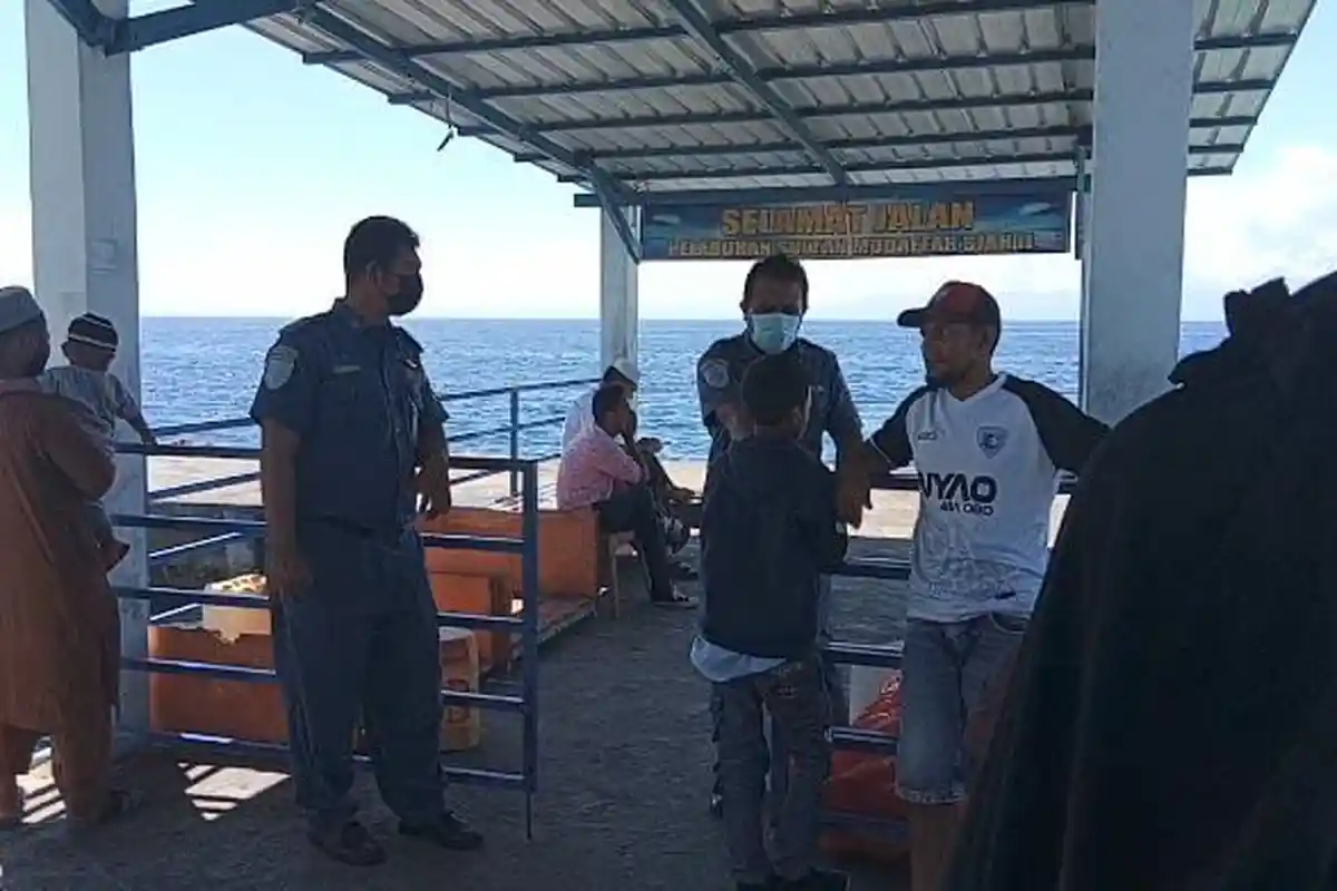 Sepekan Jelang Lebaran, Aktivitas Pelabuhan Dufa-dufa Ternate Terpantau Lengang