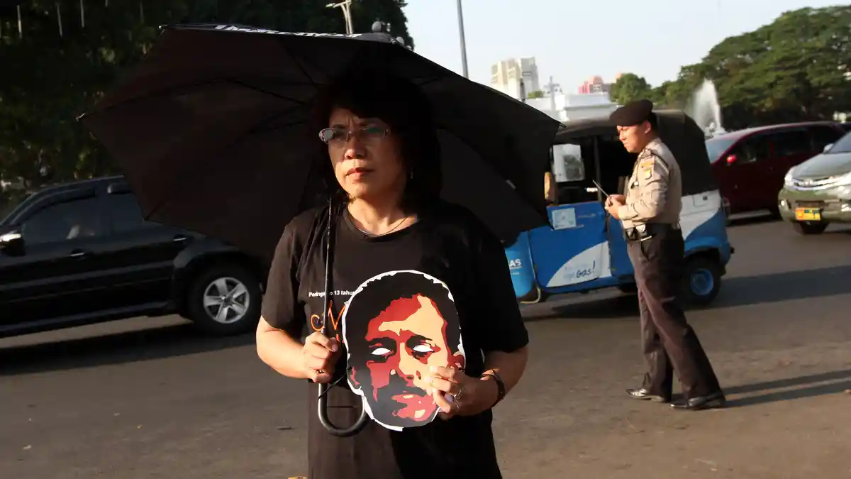 Ditinggal Ayah Wafat saat Usia 2 Tahun, Putri Munir: Dia Hebat Meski Aku Tak Perlu Mengetahuinya