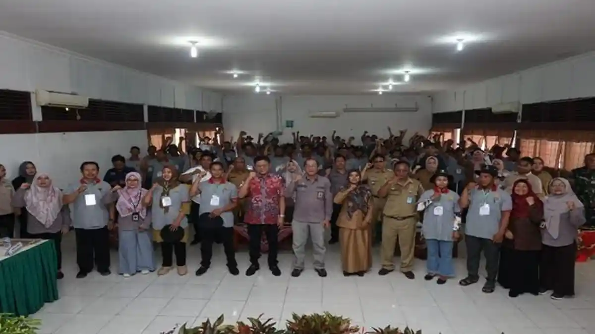 Buka Bimtek Penguatan Kapasitas Penerap Standar Pertanian Bupati Enos Harap OKUT Bisa Produksi Benih