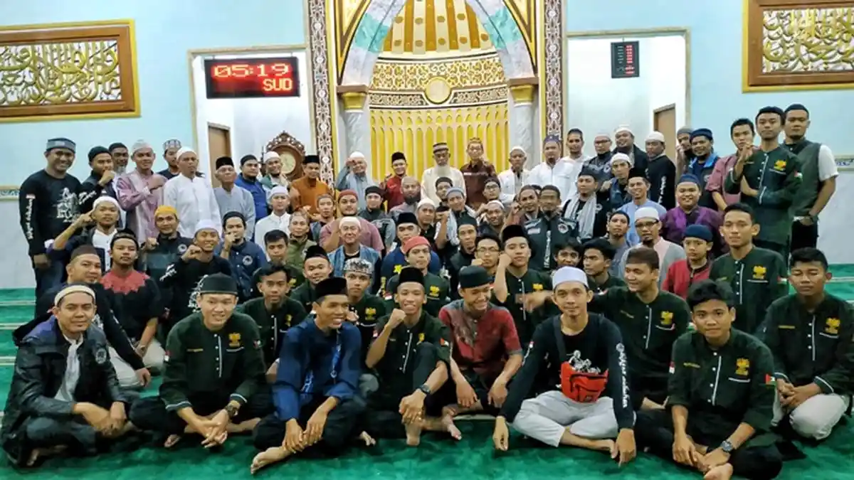 Komunitas Bikers Subuhan Sungailiat, Tiap Hari Keliling Masjid Shalat Subuh Berjamaah