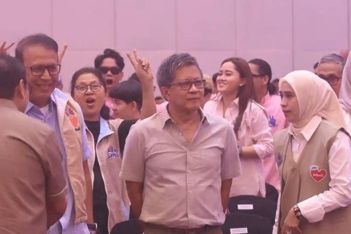 Rocky Gerung Tonton Muridnya Adu Argumen di Debat Kedua Pilwali Makassar