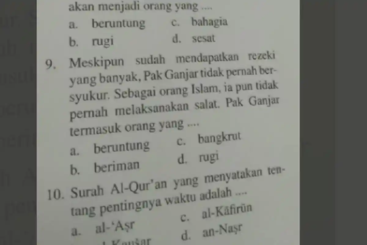 Viral Soal Dalam Buku sebut Ganjar Tidak Bersyukur dan Jarang Salat, Ferdinand Hutahaen Berang