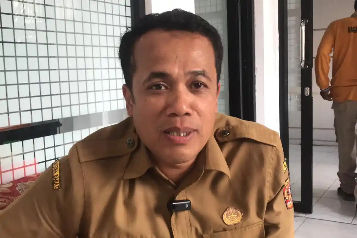 2 Aliran Sungai yang Mengairi Sawah Petani di Batu Taba Agam Mulai Mengering Akibat Kemarau