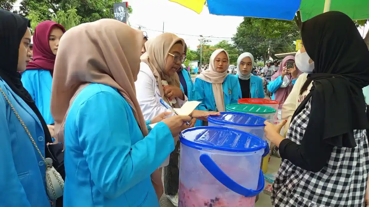 39 Sampel Takjil Ramadan di Taman Kalimadu Diperiksa BPOM Gorontalo, Semua Aman Dikonsumsi