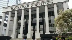 gedung-mahkamah-konstitusi_20170127_101137.jpg