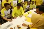 Airlangga Hartarto Kembali Daftar Caketum Golkar