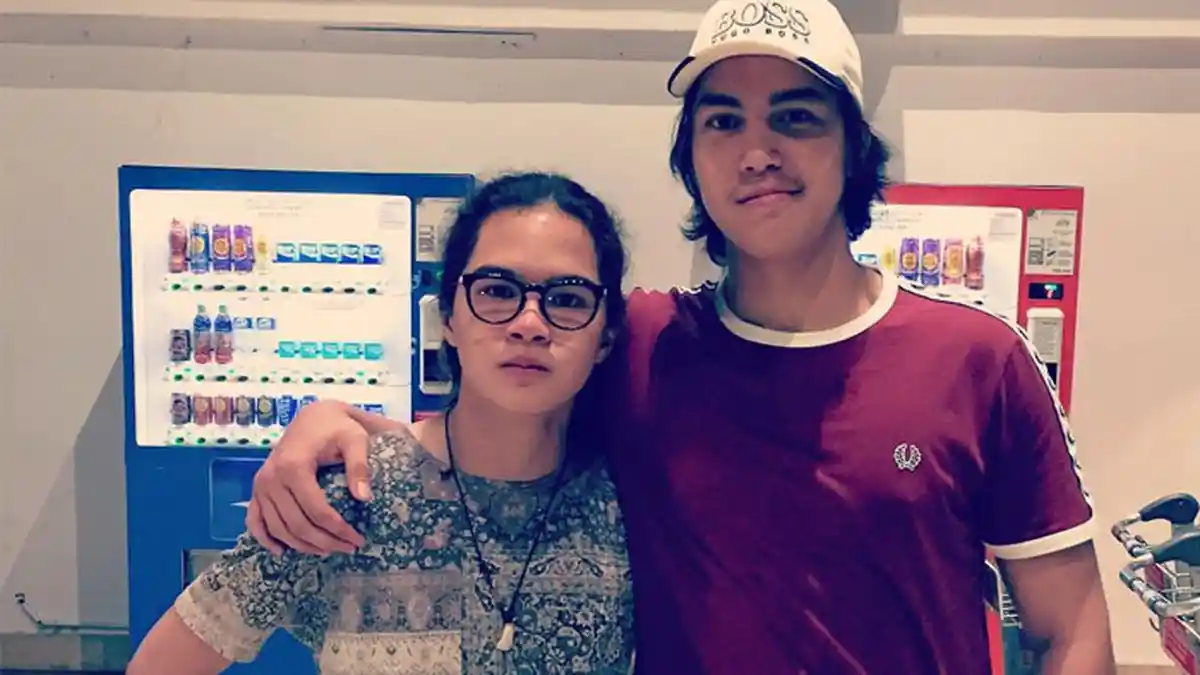 Tak Hanya Safeea, Dul Jaelani Juga Mewek Saat El Rumi Pamit ke London