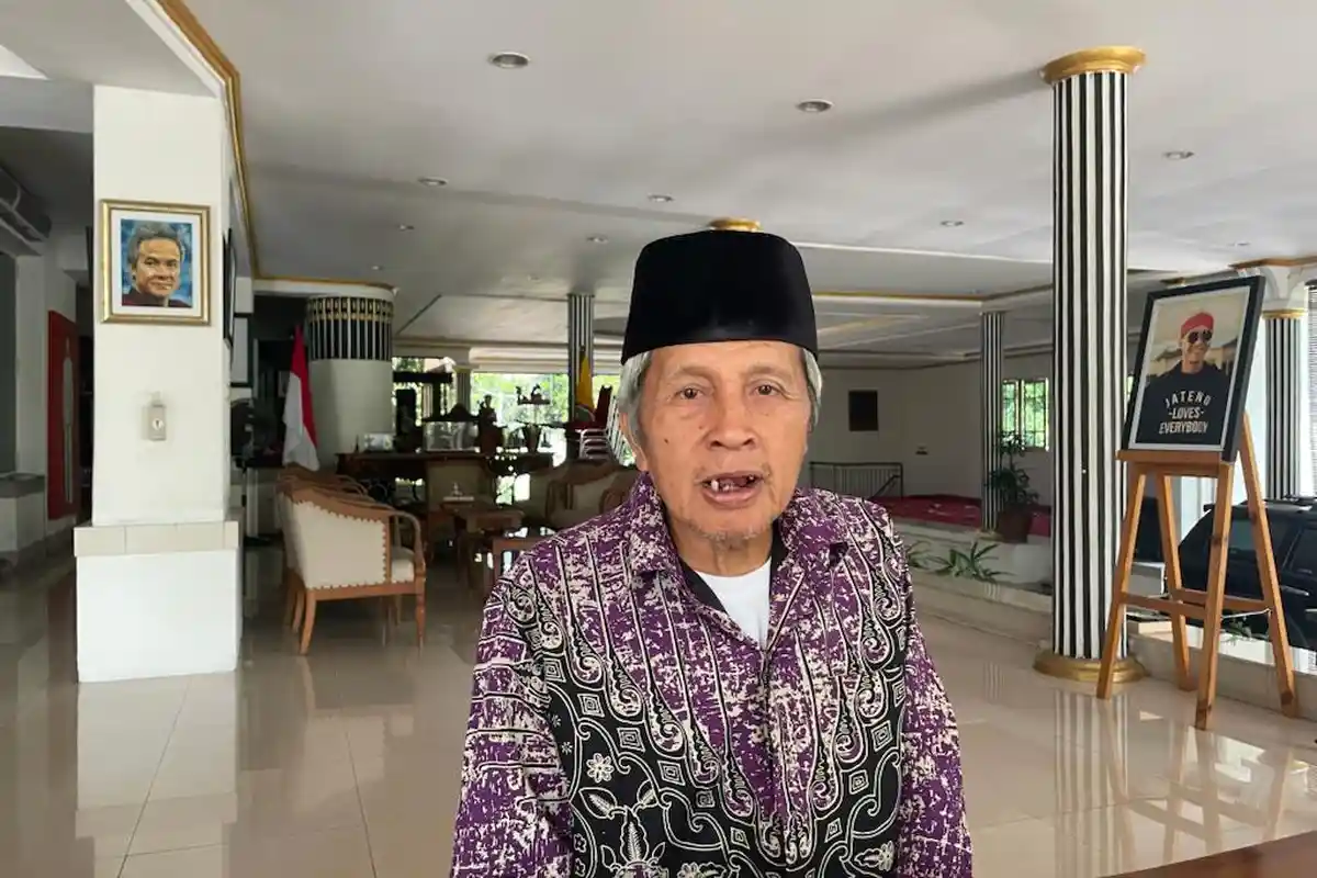 Mengenal Ulama Karismatik KH Hisyam Abdul Karim, Kakek Mertua Ganjar Pranowo, Ini Riwayatnya