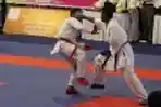 Tim Karate Indonesia Mendapat Medali Perunggu