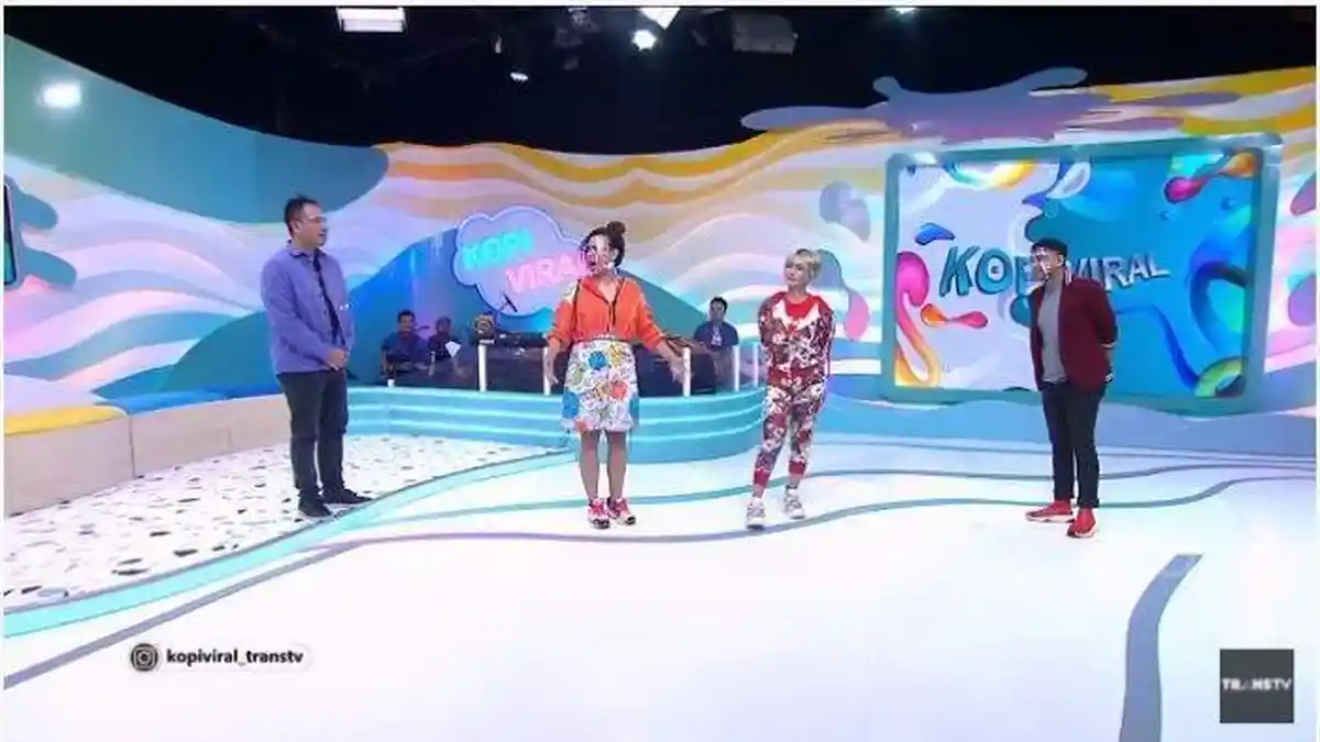 Artis, Host dan Talent TV Abai Protokol Kesehatan, Face Shield Tanpa Masker Tak Direkomendasikan