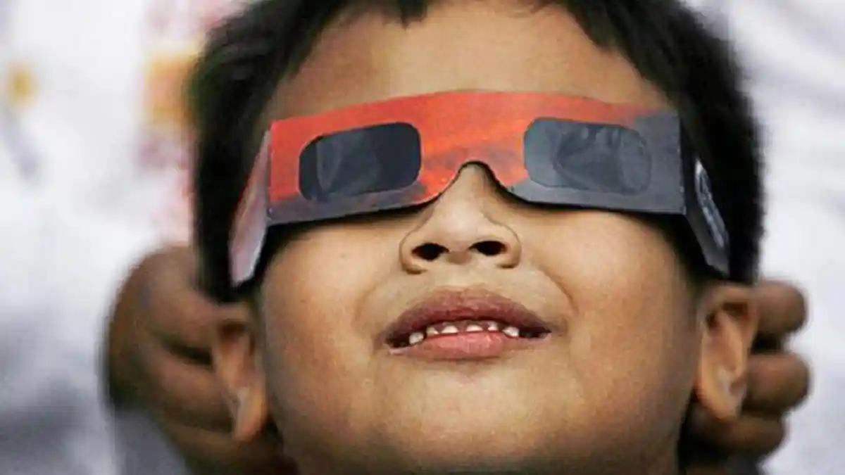 Begini Kiat Aman Melihat Gerhana Matahari