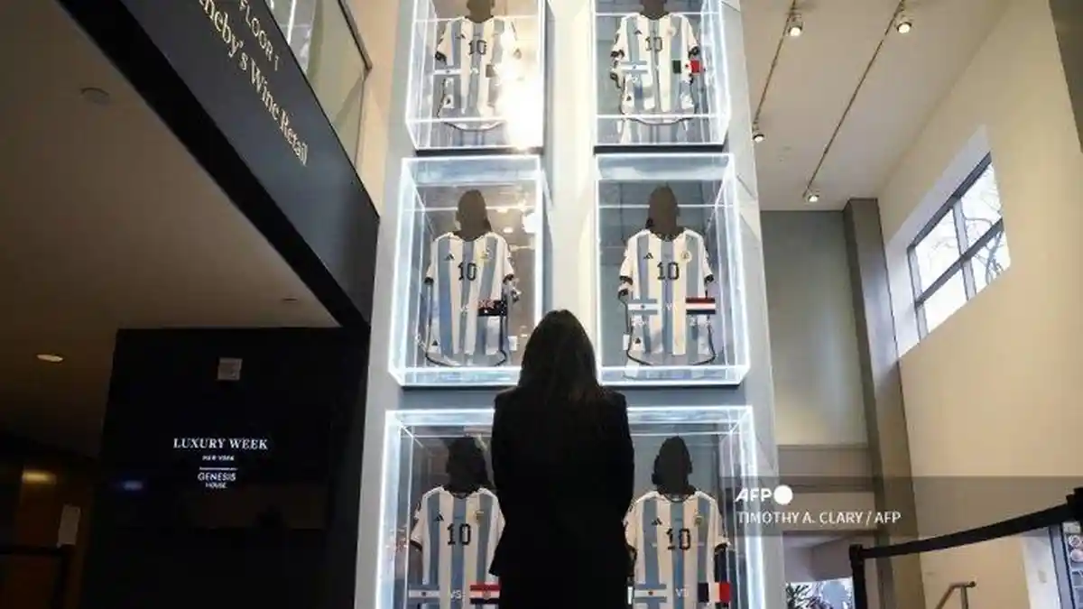Enam Jersey Keramat Tim Argentina pada Piala Dunia 2022 Ditawar 82 Miliar