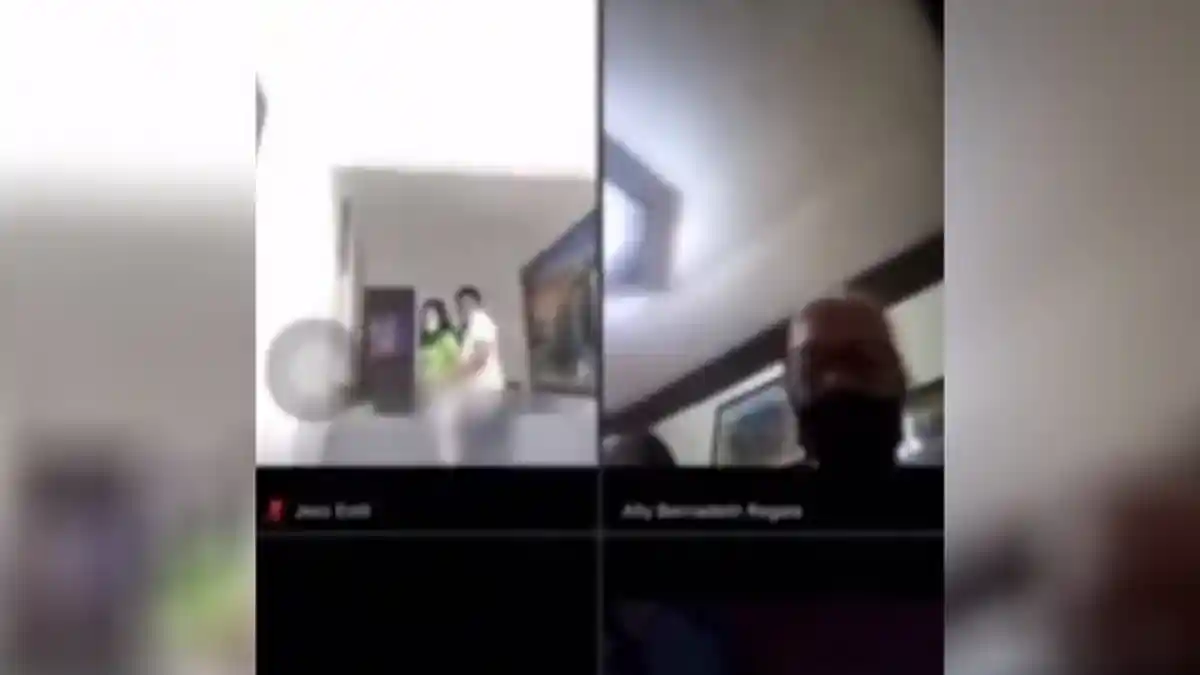 Kepala Desa Lupa Matikan Kamera, Tertangkap Basah Berhubungan Intim Dengan Bendahara Saat Rapat Zoom