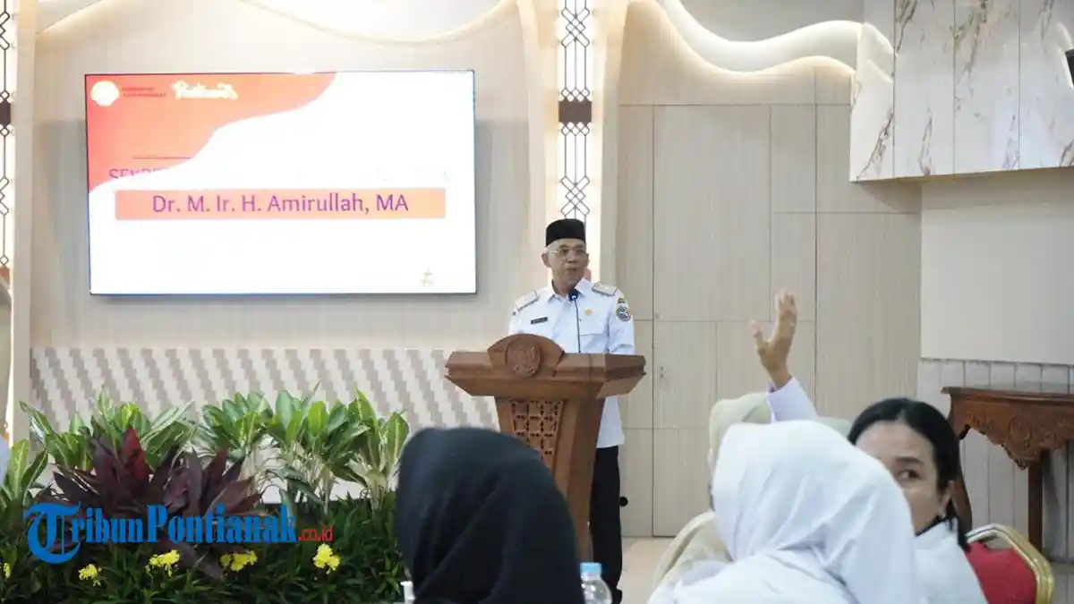 Sekda Amirullah Ingatkan ASN PPPK Paruh Waktu Junjung Disiplin dan Loyalitas