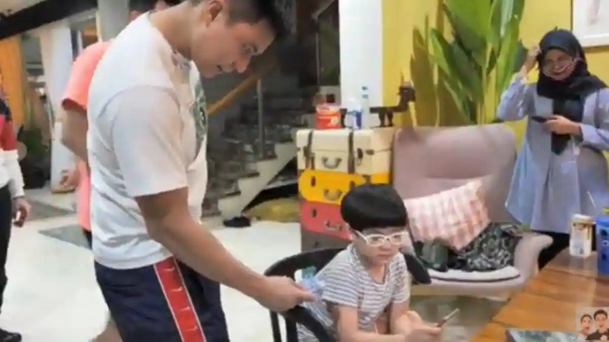 Baim Wong Kagum Rafathar Langsung Tolak THR Ratusan Ribu darinya Karena Hal Ini