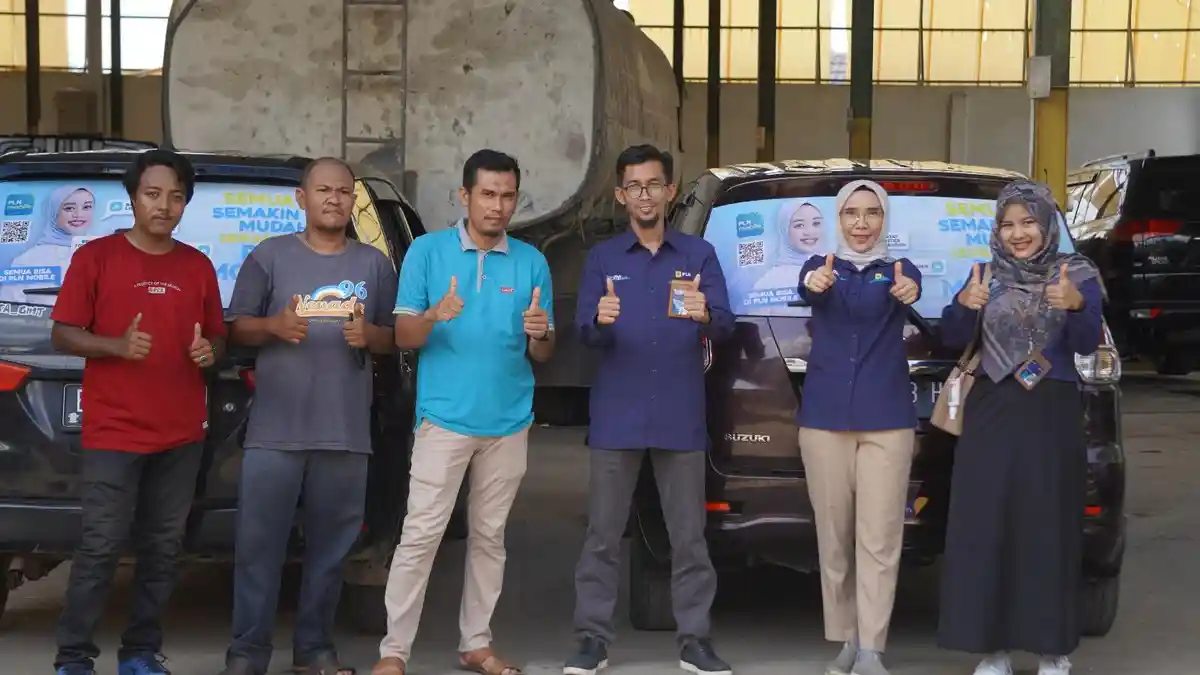 PLN Mobile Semakin Dikenal Masyarakat, Lebih 100 Armada Gunakan StickEarn Berlabel PLN Mobile