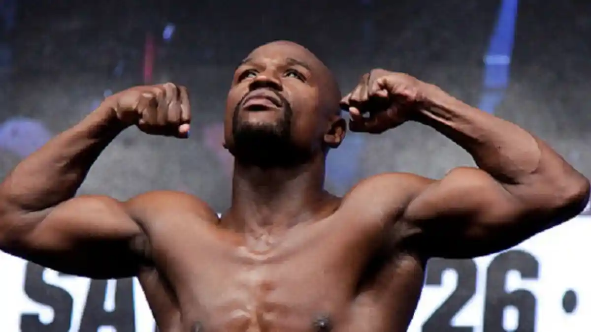 Jadwal Tinju Dunia Pekan Ini, Floyd Mayweather vs Logan Paul