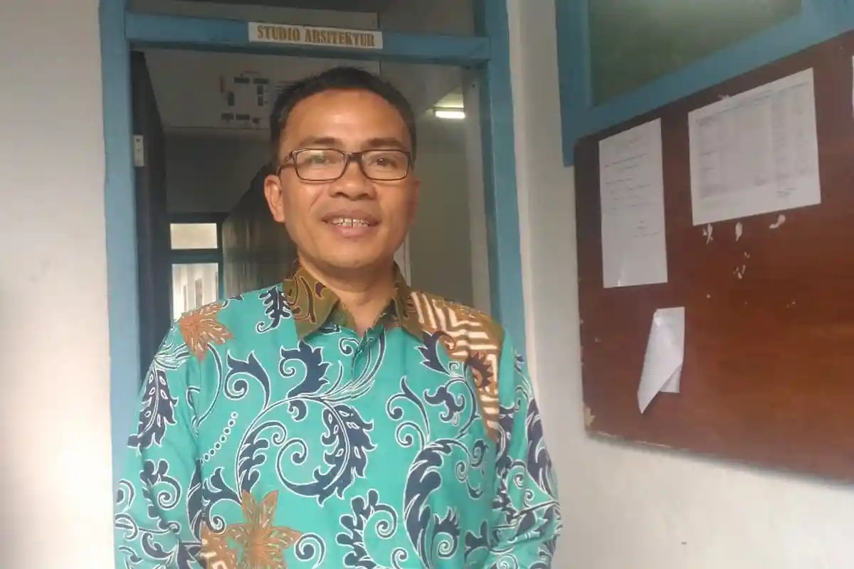 Turut Hadir Acara Wisuda di Institut Tempatnya Kuliah, Begini Harapan Stefan Liow Buat Para Lulusan