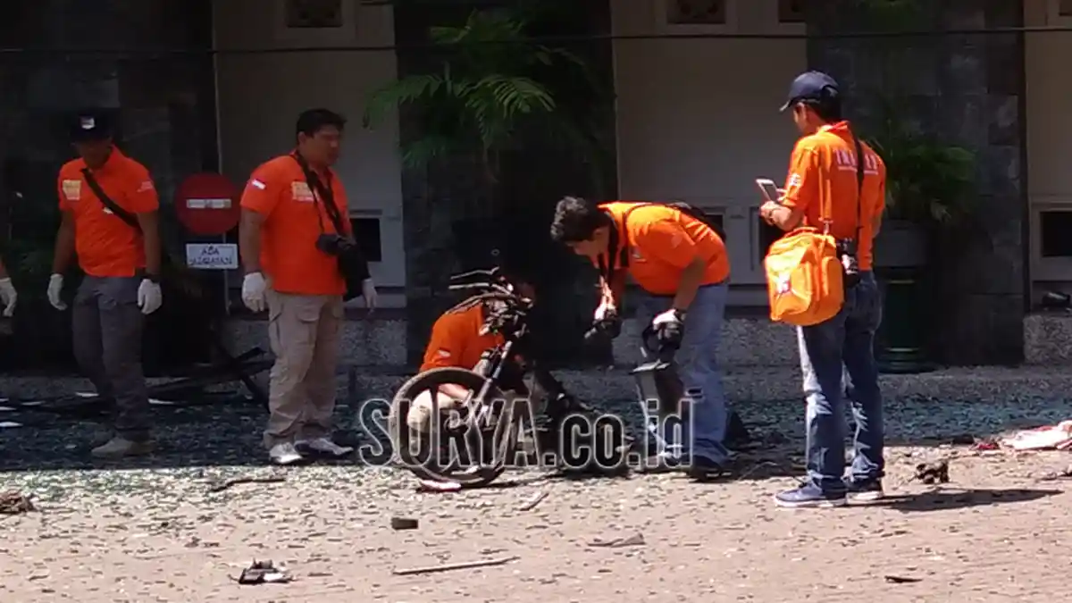 Dua Hari Teror Bom di Surabaya, 25 Orang Tewas