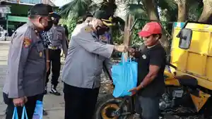 Polres-Berau-Bansos.jpg