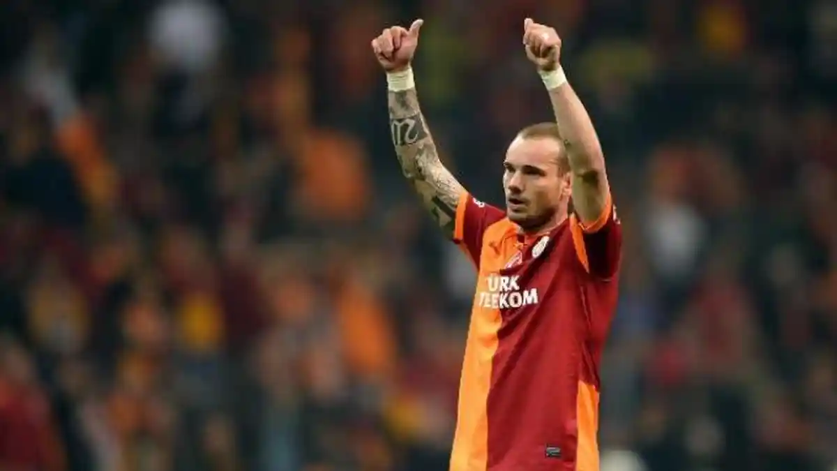 Wesley Sneijder Dirumorkan Merapat ke Persib