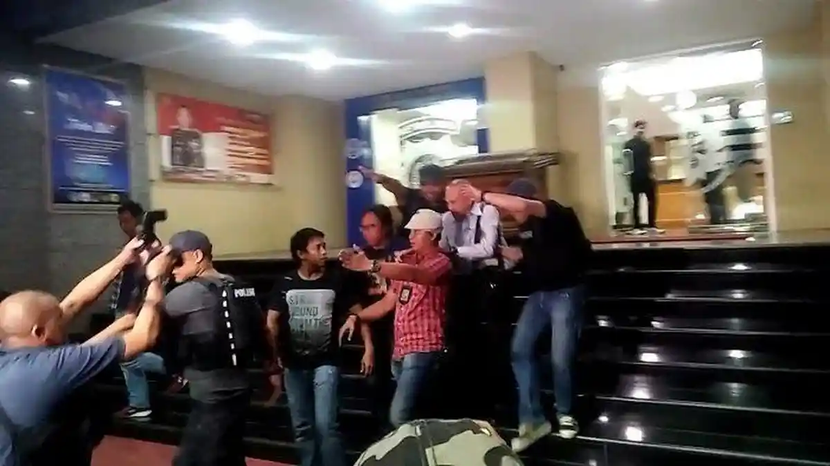 Kivlan Zen Minta Perlindungan Pangkostrad hingga Danjen Kopassus, Wiranto: Biar Saja