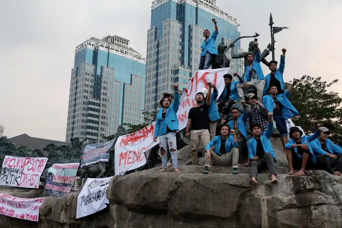 Akhirnya Pengadilan Rakyat Dimulai, BEM Unpad Sorot Hak Angket Lambat, Minta BEM Lain Beraksi Juga