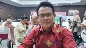 Kepala_BKPSDM_Kabupaten_Pelalawan_Darlis_M_Si.jpg