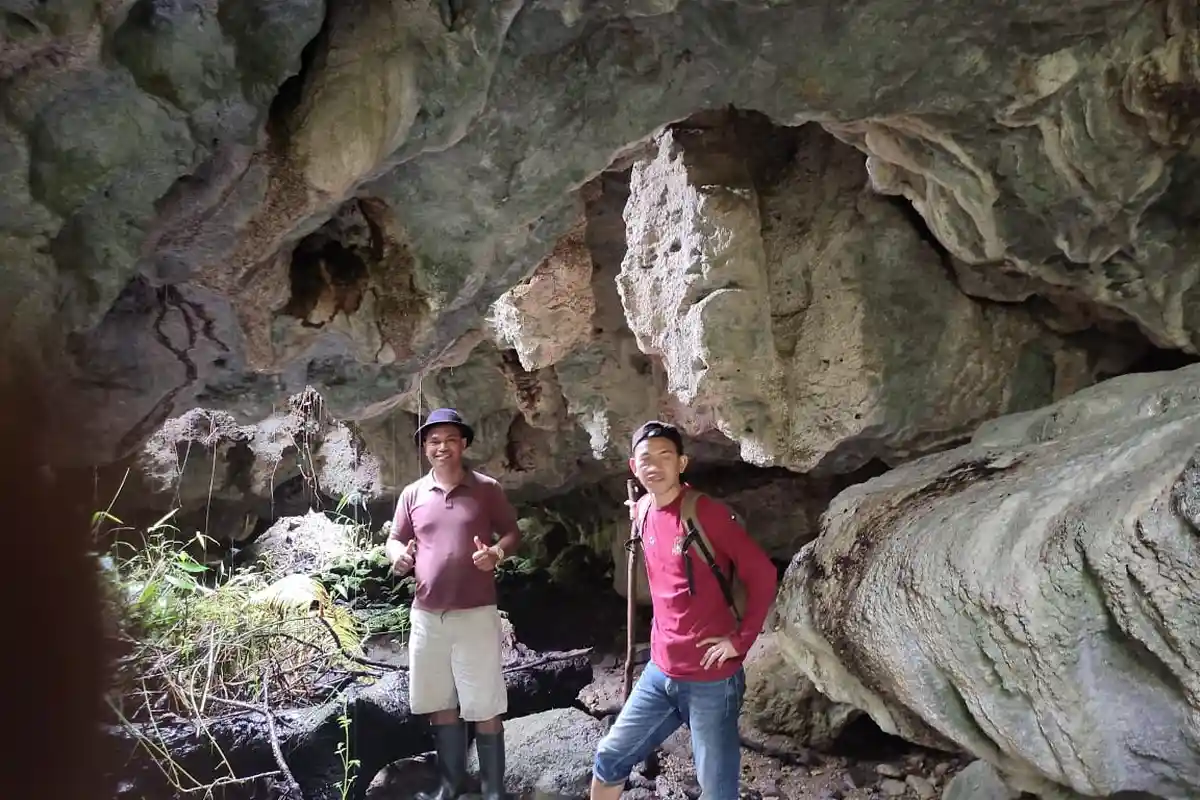 Gua Watu Talang di Manggarai Timur Dingin Memanjakan Badan