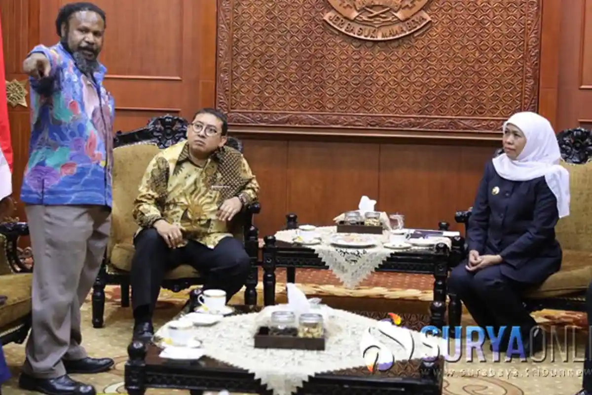 Terkait Insiden Mahasiswa Papua, Khofifah Gelar Pertemuan Tertutup dengan Fadli Zon dan DPR RI
