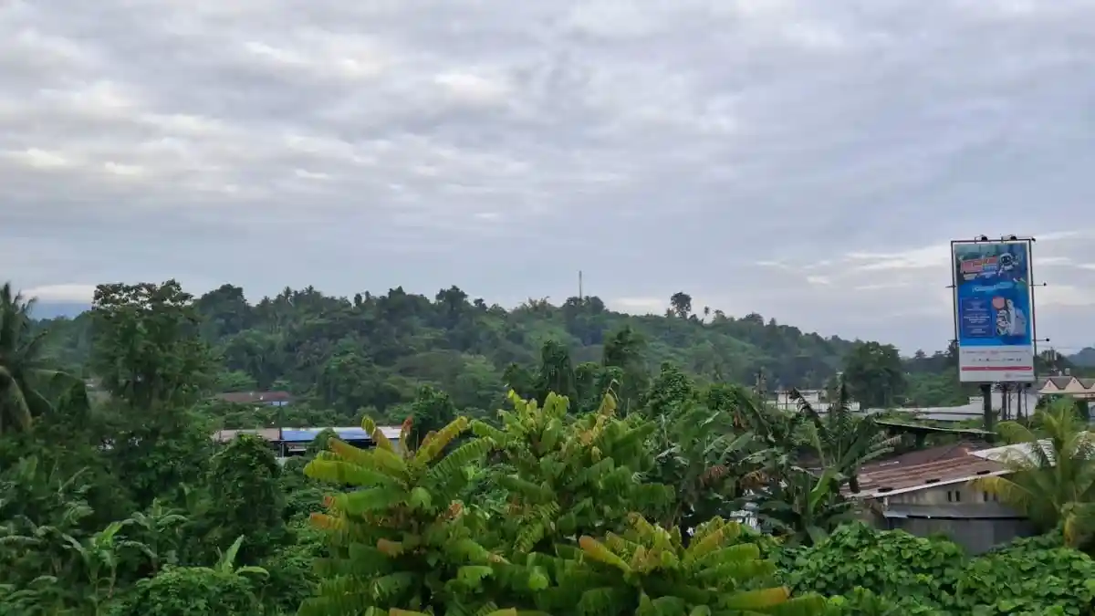 Prakiraan Cuaca di 16 Kabupaten/Kota se Sulawesi Utara: Manado Berawan ...