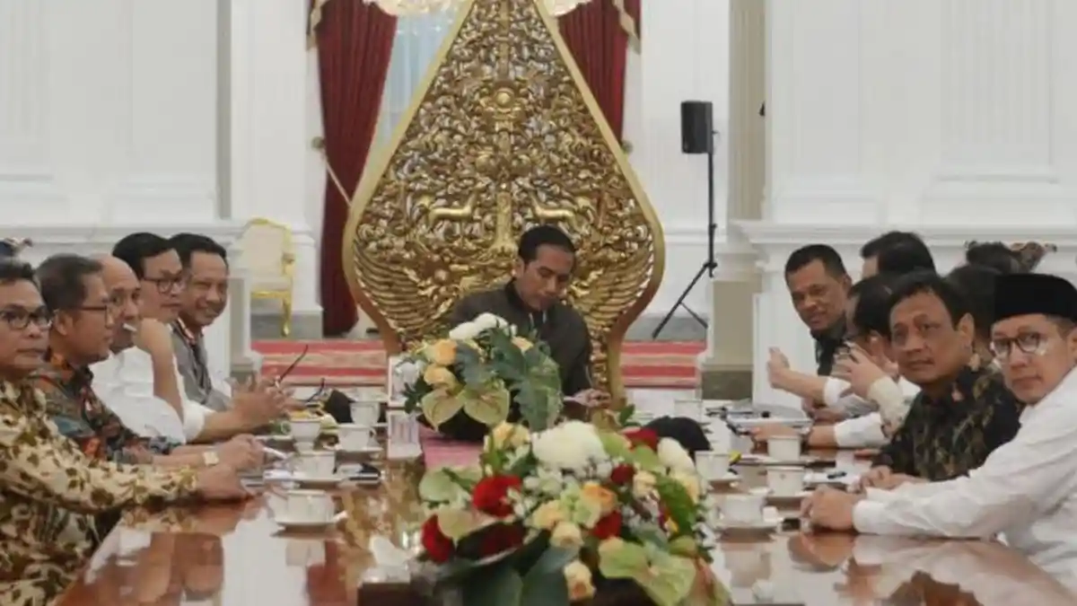 Rapat Bersama Presiden, Hanya Wajah Menteri Agama yang 'Tercoreng'