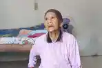 KORBAN-PENIPUAN-Sukimah-84-seorang-nenek-warga-Desa-Klepek-Kecamatan.jpg
