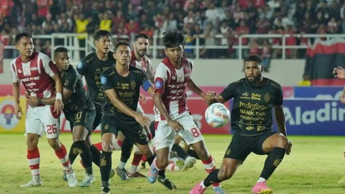 Susunan Pemain PSM Makassar vs Persis Solo di Liga 1 : Alexis Messidoro Comeback