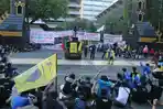 20260617_PMII-Semarang-Raya-menggelar-aksi-unjuk-rasa-di-Jalan-Pahlawan_1.jpg