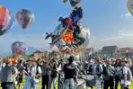 Aksi Komunitas Badale Pukau Pengunjung Festival Balon Wonosobo